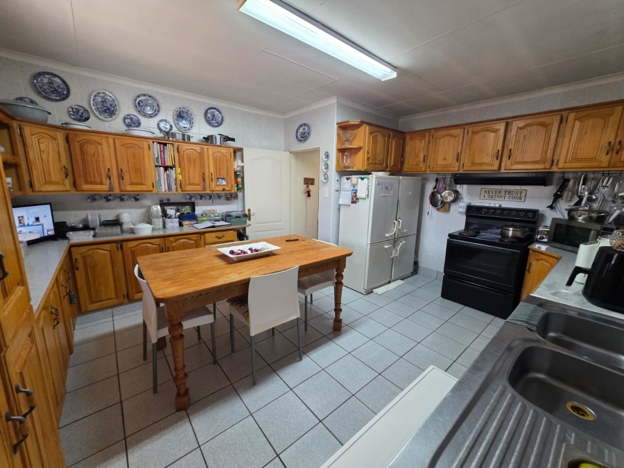 3 Bedroom Property for Sale in Vaalpark Free State